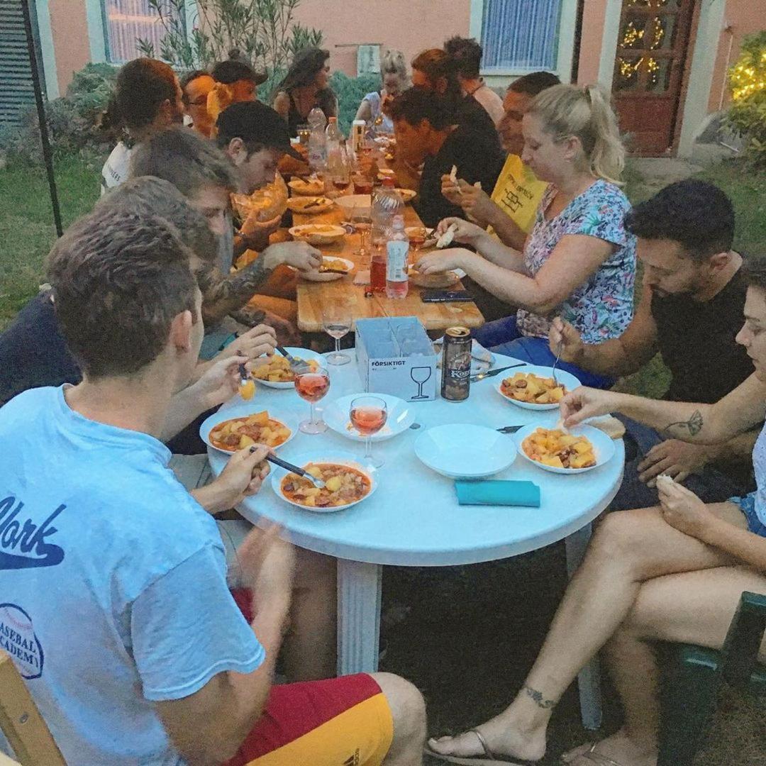 Budapest Garden Hostel ภายนอก รูปภาพ